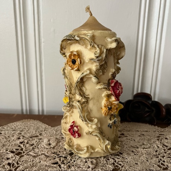 Vintage Ornate Pillar Candle - Picture 2 of 6